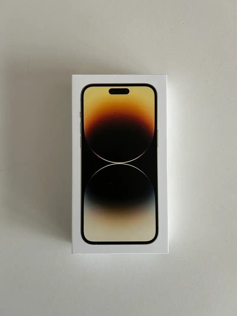 Apple iPhone 14 Pro Max 256GB gold
