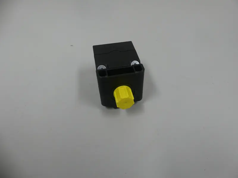 Balluff BES0216