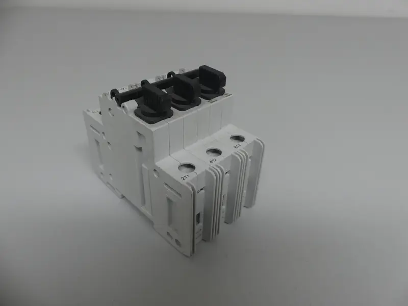 Cooper CCP-3-30CC Leistungsschalter