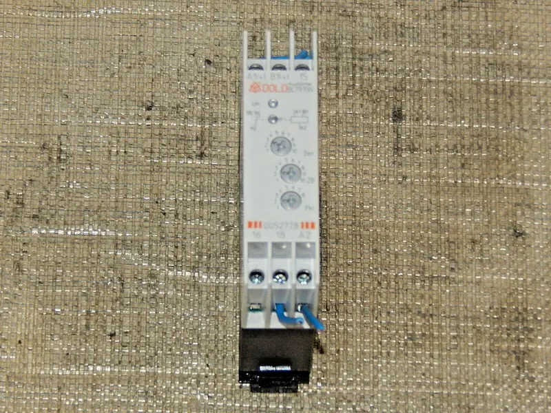E.Dold & Söhne BC7935N.81 Multifunktionsrelais used