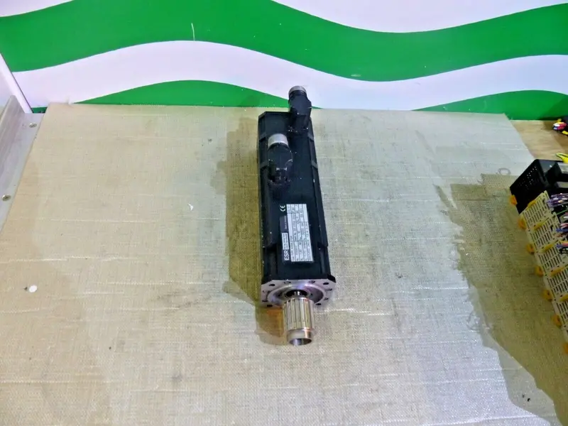 ESR Servomotor MR 4108.2728