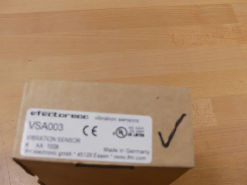 ifm Electronic VSA003 Vibration Sensor