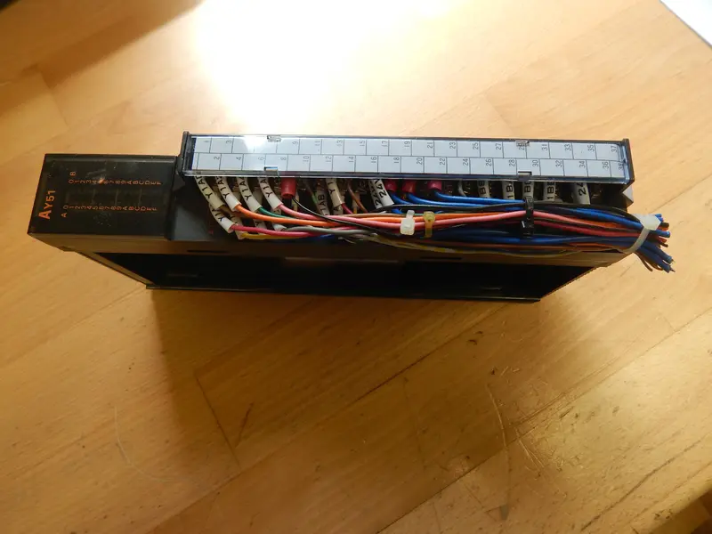 MITSUBISHI MELSEC AY51 Programmable Controller