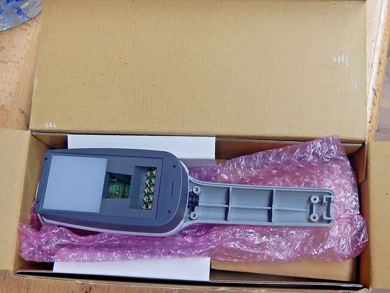 OMRON 2D Code Reader V400-H211 New