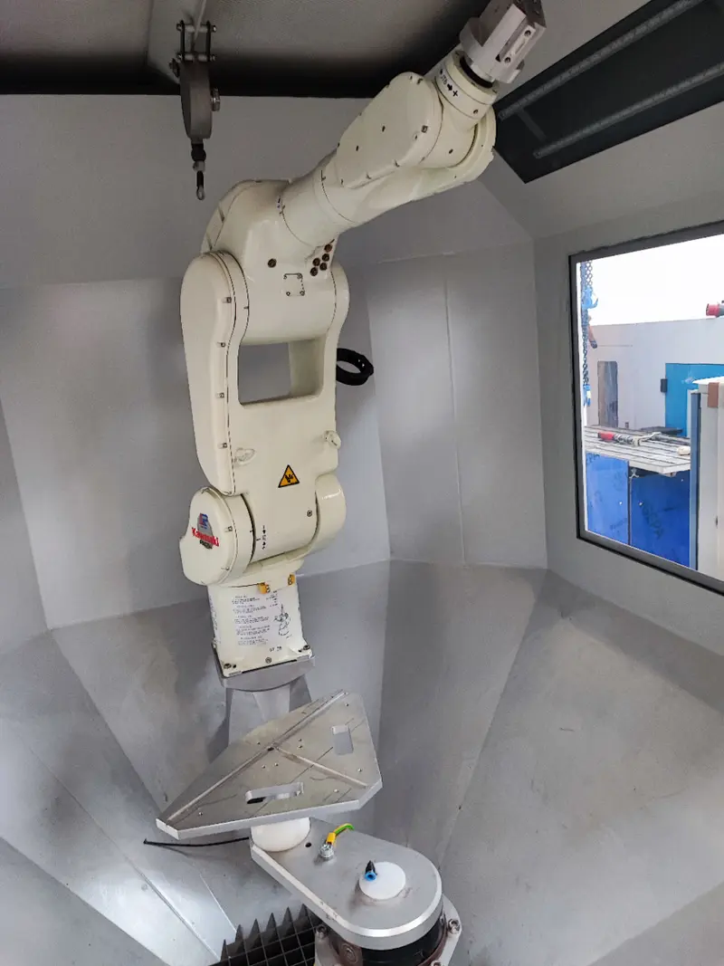 Roboter Kawasaki RS05L E-Controller mit Kabine