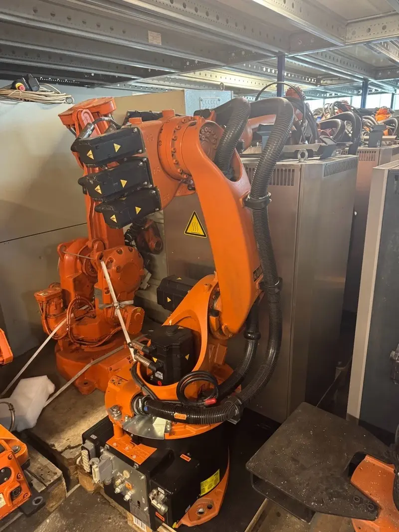 Roboter KUKA KR16L6-2 KRC2ed05