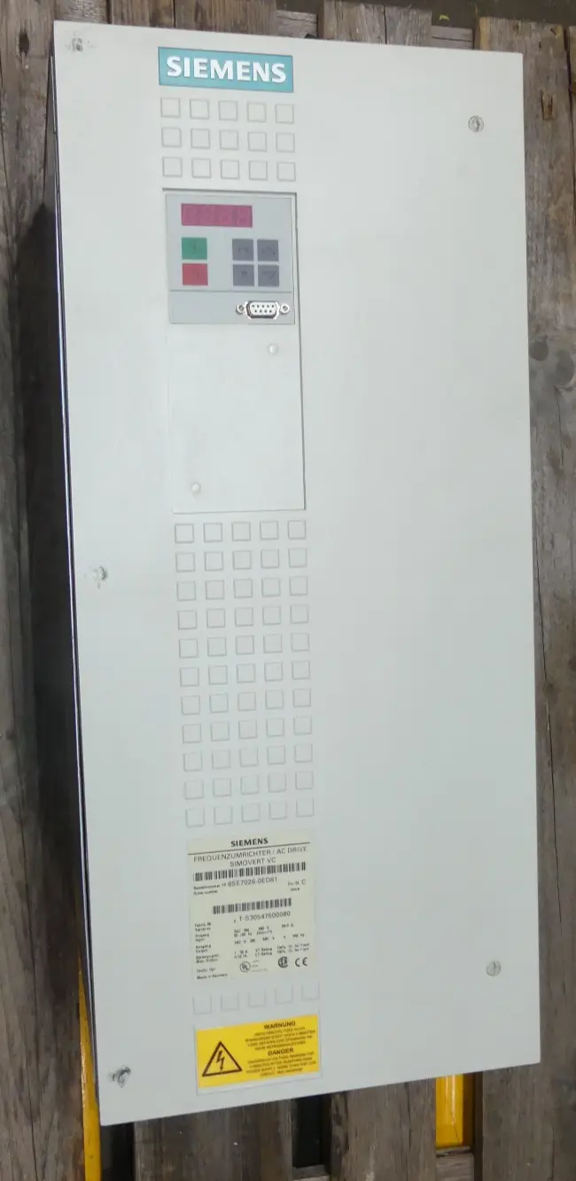 SIEMENS 6SE7026-0ED61