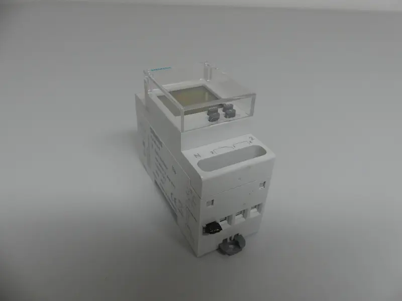 Siemens Wochenzeitschalter 7LF4512-0